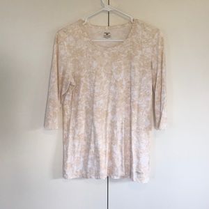 Patagonia women’s T